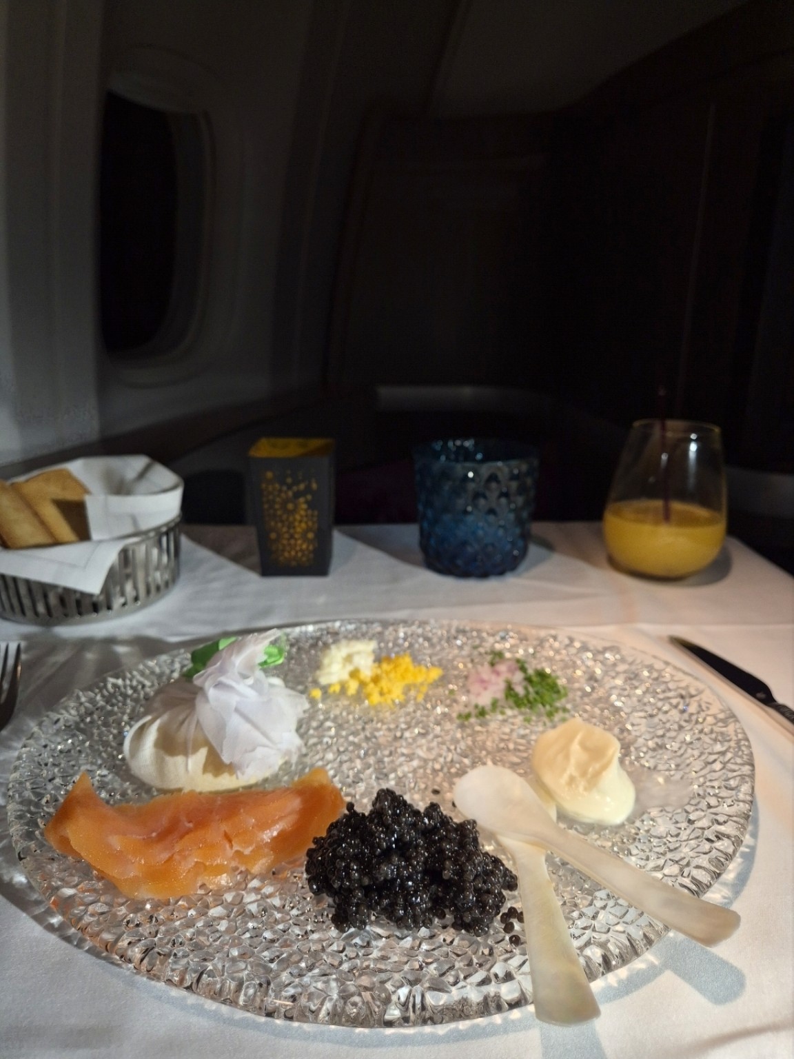 Serviço de caviar em cabine premium
