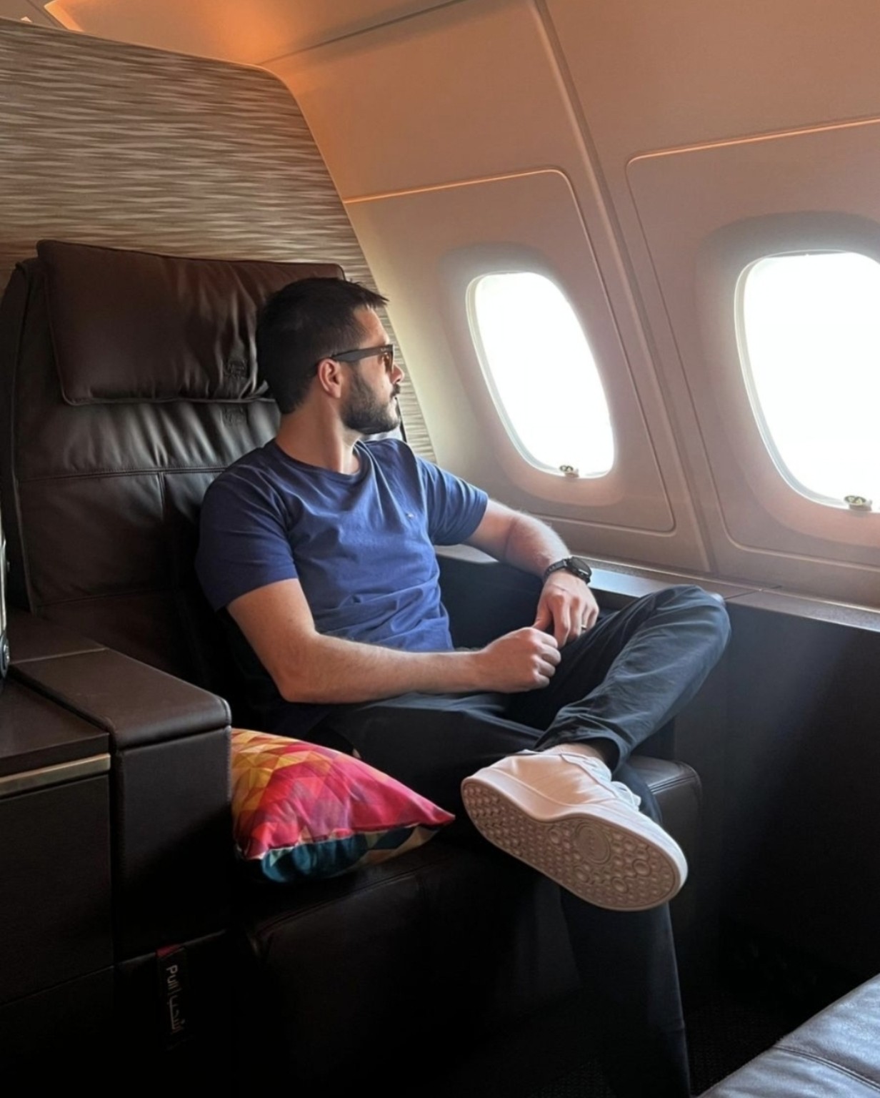 Tiago em experiência de viagem premium